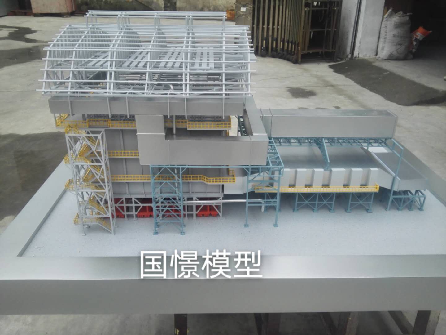 新安县机械模型